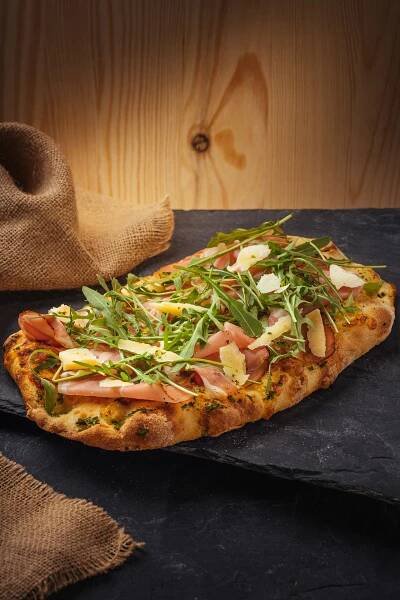 Pinsa Prosciutto