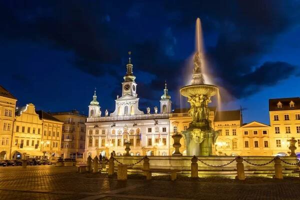 CB ROOMS/BED&SOUP - NEJLEPŠÍ CENY ubytování ve městě České Budějovice
