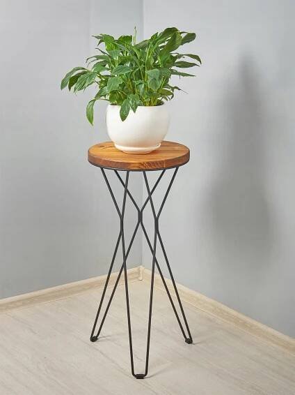 DRŽÁK NA KVĚTINÁČ STOJÍCÍ KOVOVÝ STOJAN NA KVĚTINY LOFT Kód výrobce INT-W-PC-X-1-M/1/3