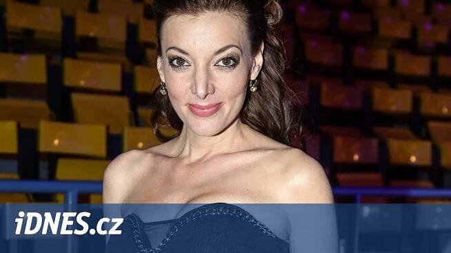Zpěvačka Dasha je poprvé maminkou, má dceru Žofii - iDNES.cz