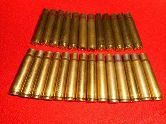 26 kusů nábojnic 8x57 Mauser na přebíjení Německo 3.říše