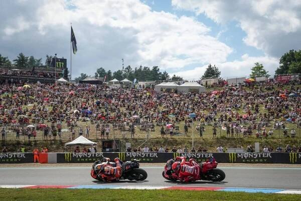 MotoGP Česko 2025, VC Brno - hlavní závod: výsledky, live