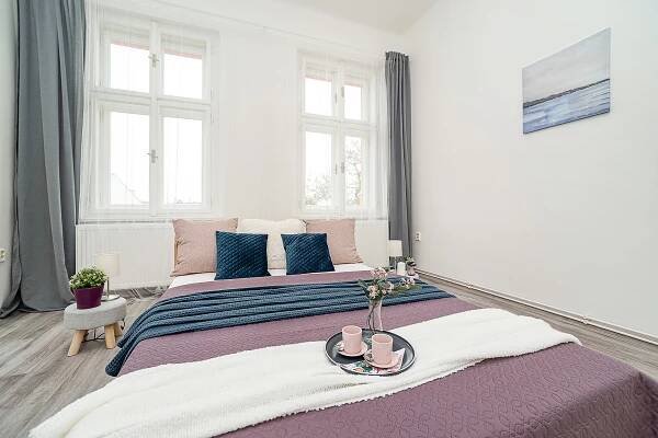 Prodej bytu 2+1 Praha 7 Holešovice | Kvartiro