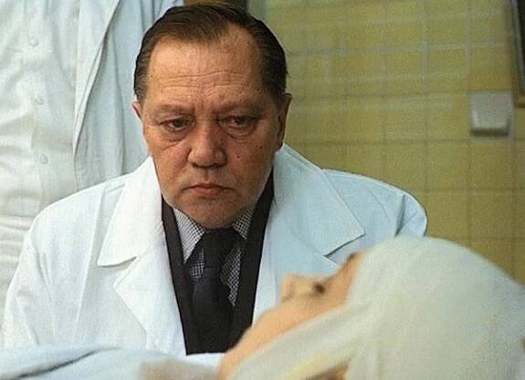 FOTO: V mostecké nemocnici se natáčel i kriminální film Diagnóza smrti. – stránka 18