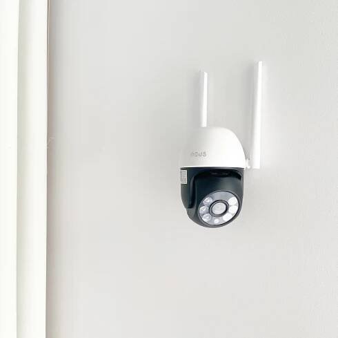IP camera PTZ NOUS W6 - IP kamera Tuya | VARNET 