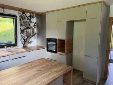 Kuchyně moderní | Kuchyně Ulrich