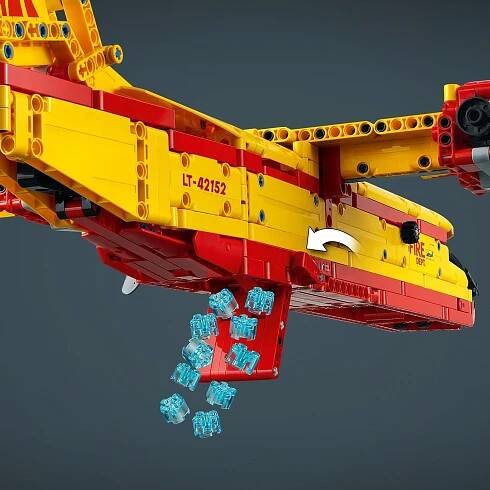 LEGO® Technic 42152 Hasičský letoun