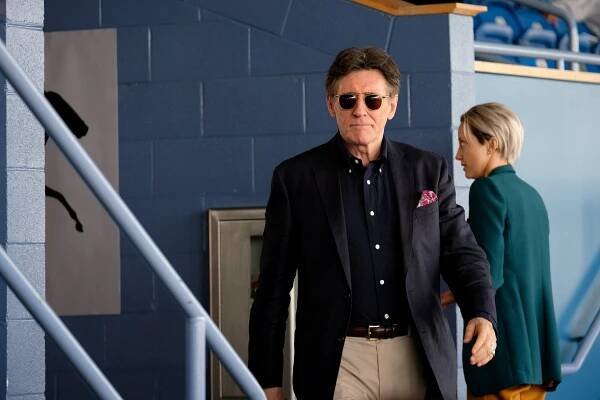 Nula nula nula - Il carico - Z filmu - Gabriel Byrne, Andrea Riseborough