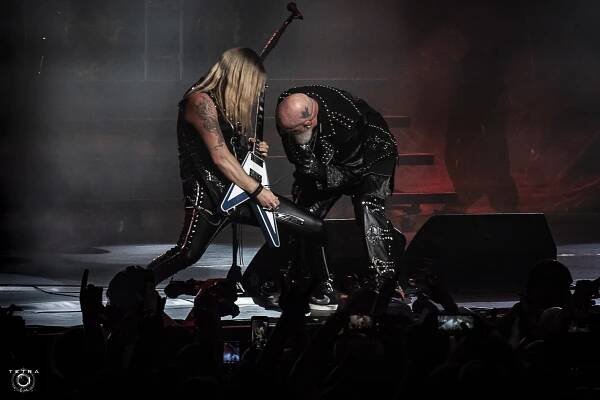 “Des idées de nouvelles chansons surgissent constamment”, affirme Richie Faulkner de Judas Priest