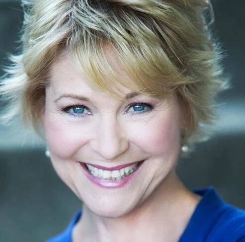 Dee Wallace