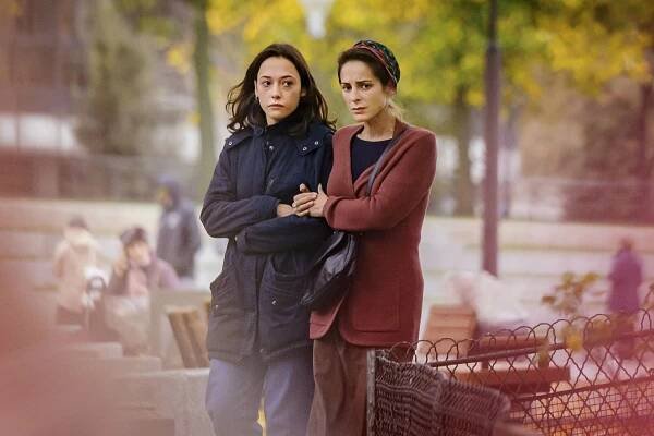 Les Choses humaines - Z filmu - Suzanne Jouannet, Audrey Dana