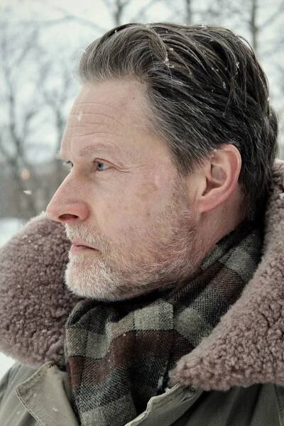 Actor Henrik Norman in snow