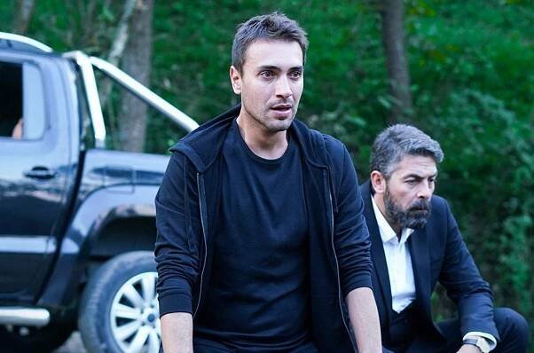 Sen Anlat Karadeniz - Episode 10 - Z filmu - Ulaş Tuna Astepe, Sinan Tuzcu
