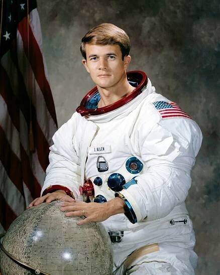 apollo_15_allen_portrait