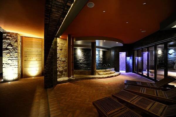 Golf & Spa Resort Kunětická Hora - sportovní zařízení - Dříteč - Východní-Čechy.info - oficiální turistický portál Pardubického