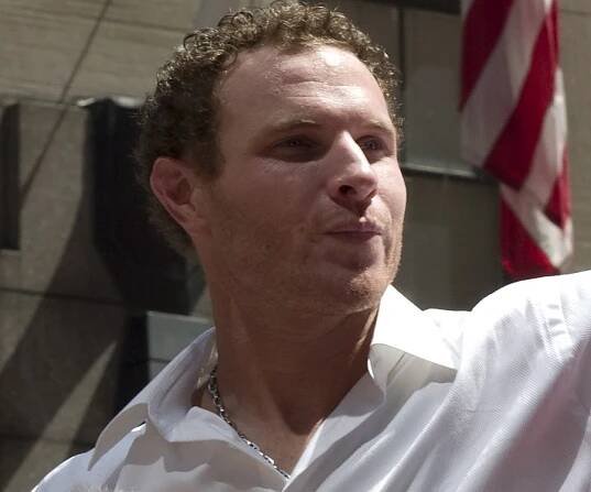Josh Hamilton Biography - Facts, Childhood, Family Life & Achievements