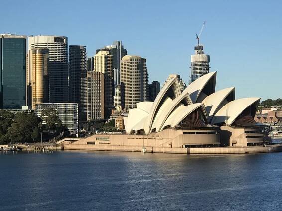 Sydney, Australia 2019 – Alberto Delgado