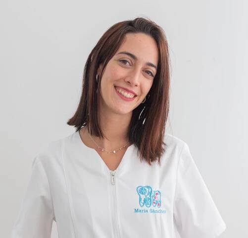 MARIA SANCHEZ MOLINA - Clínica Dental en La Palma del Condado