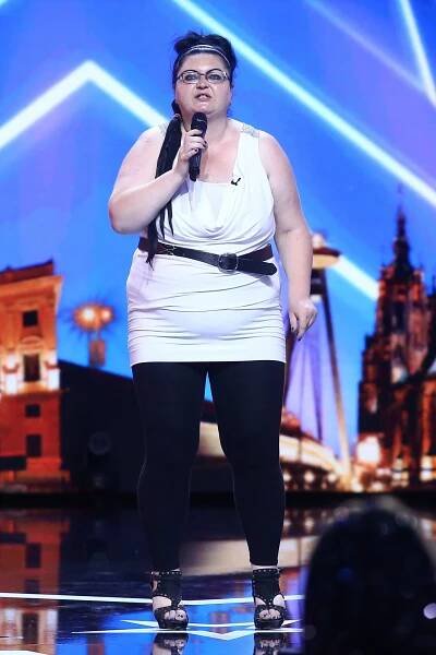 Kadeřnice Mária Sabadínová si ve zpěvu věřila.