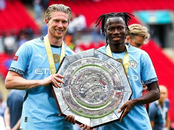 Manchester City čelí 115 obvinění ze strany Premier League