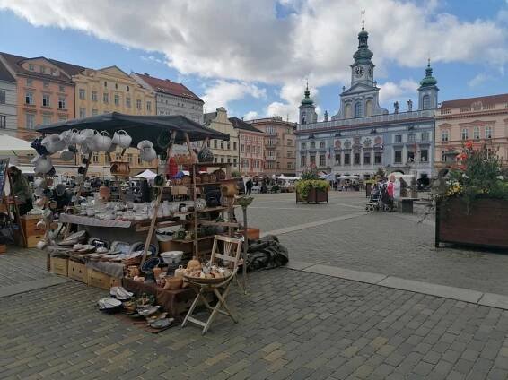 Statutární město České Budějovice hledá nového pořadatele sezónních trhů