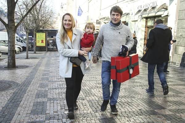 Saša jede! Rašilov má tři dcery a chce další! Proč bránit početí, diví se