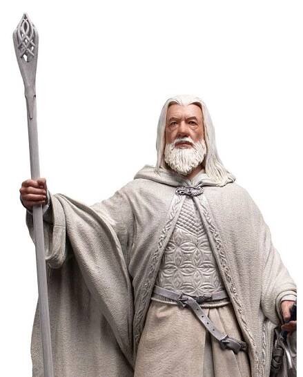 Figurka Pán prstenů - Gandalf Bílý (37 cm) | imago.cz