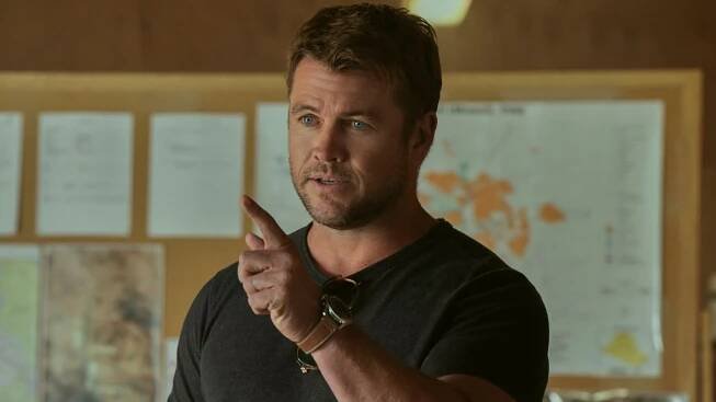Luke Hemsworth Hilariously Took Over A Recent James Bond Casting Conversation, And I Think He's Being Too Hard On Himself