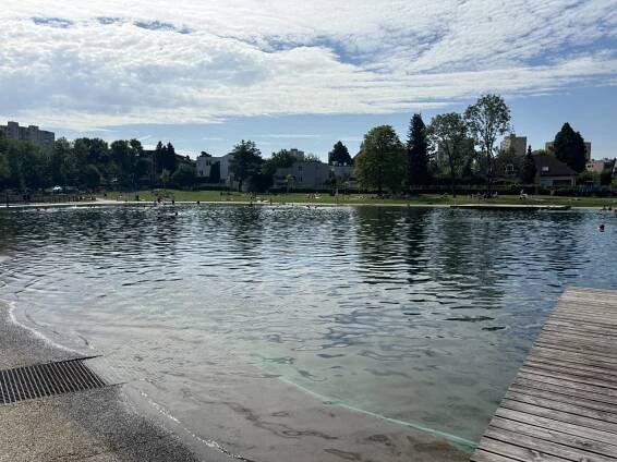 Koupaliště Biotop Lhotka - Praha 4 | Ověřeno rodiči