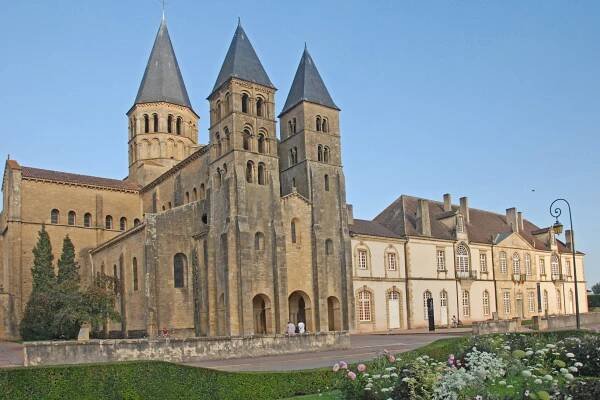 Kláštor Paray-le-Monial