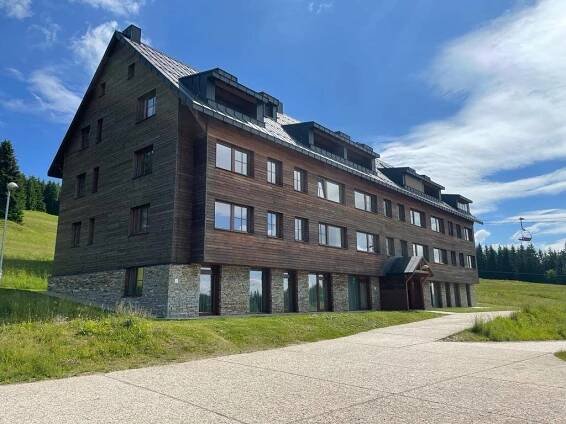 Apartmánové domy, Horní Mísečky (2)