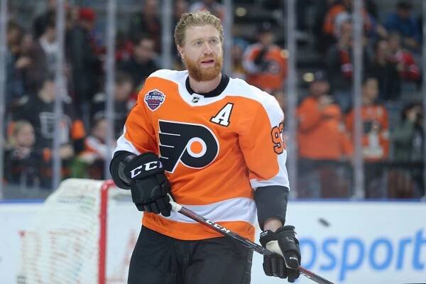 Rekordní návštěva, evropské debuty a góly "českého Kanaďana". To byla NHL v Praze