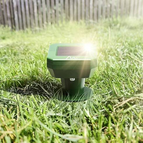 Gardigo odpuzovač krtků a dalších hrabošů Druh funkce solární Rozsah působení 700 m² 1 ks | GARDIGO
