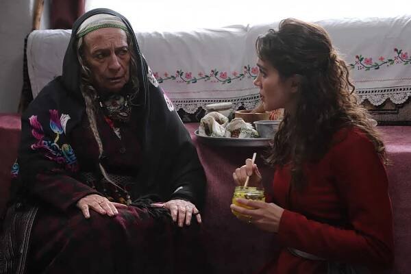 Kara Ağaç Destanı - Ateş - Z filmu - Ayten Uncuoğlu, Merih Öztürk