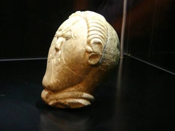 Olomouc uvidí Keltskou hlavu, křišťálovou lebku i sochu Moai