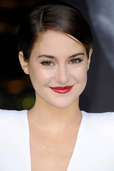 Budete koukat: Shailene Woodley práskla, jakou libůstkou na place George Clooney trápí kolegyně