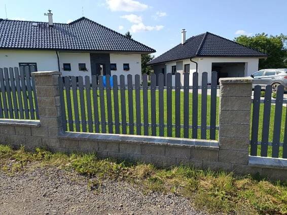 Plastové plotovky - Svitavy