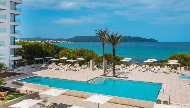 IBEROSTAR WAVES CALA MILLOR - Updated 2025 Prices & Hotel Reviews (Majorca)