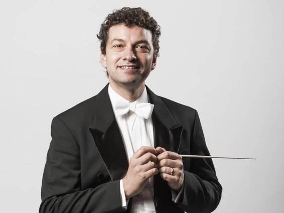 Novým šéfdirigentem hradecké filharmonie bude Kaspar Zehnder