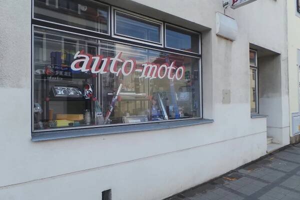 Zdeněk Koníček - AUTO-MOTO foto 1