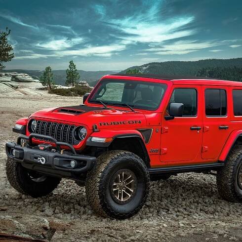 'Jeep Fans, Don't Worry:' The V-8 Wrangler Won't Die After All