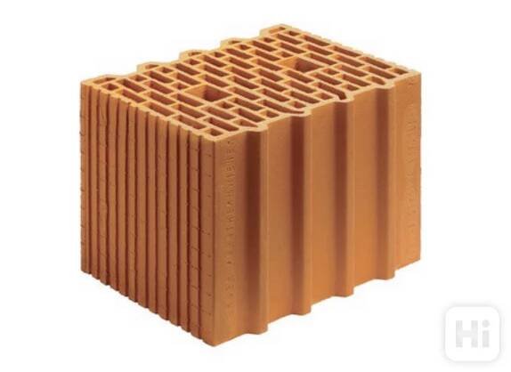 Stavební materiál - foto 1