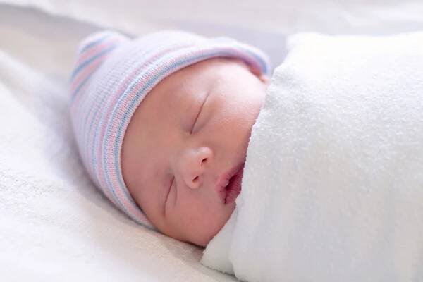 V královéhradeckém babyboxu našli holčičku. 115. nalezence