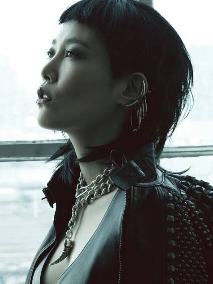 Rinko-Kikuchi-24