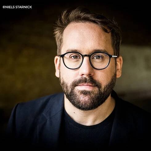 Ronzheimer_Paul_CR_Niels_Starnick_800x800.jpg
