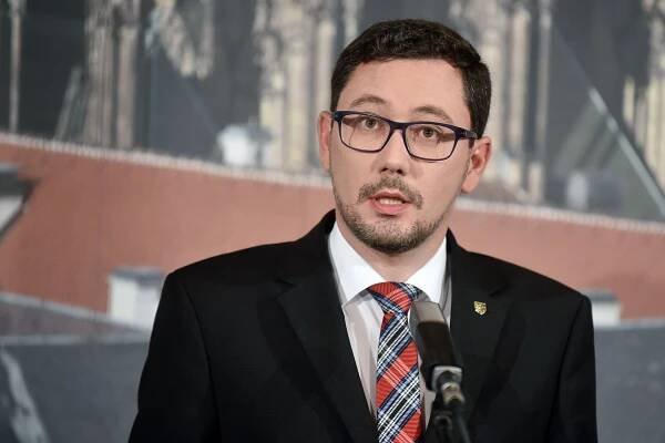 Ovčáček se vykašlal i na velkého kamaráda. Ten mu poslal krásné přání