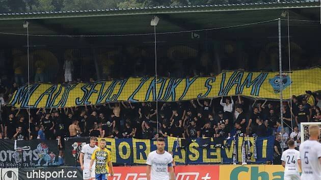 FC Zlín - 1. FC Slovácko 1:1 (fanoušci, 2. kolo, červenec 2025)