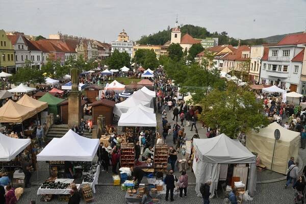 Víkend bude v Berouně patřit hrnčířským a řemeslným trhům. A tkaným výrobkům