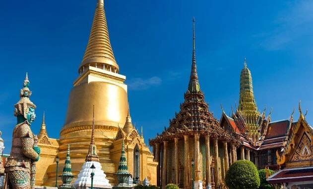 Bangkok - město paláců a mnoha Buddhových zpodobnění