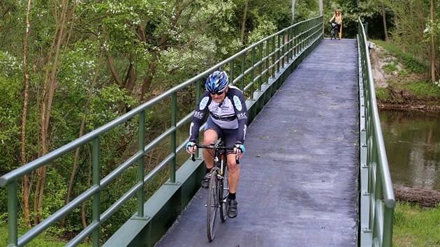 Opravená lávka pro cyklisty v Mostově na cyklostezce Cheb - Karlovy Vary